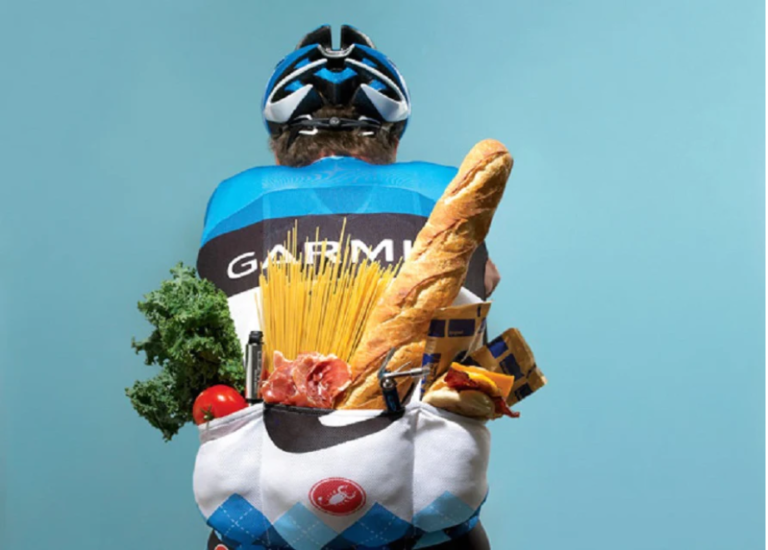 What a Masters Cyclist Should Eat and Drink on a Bike Ride