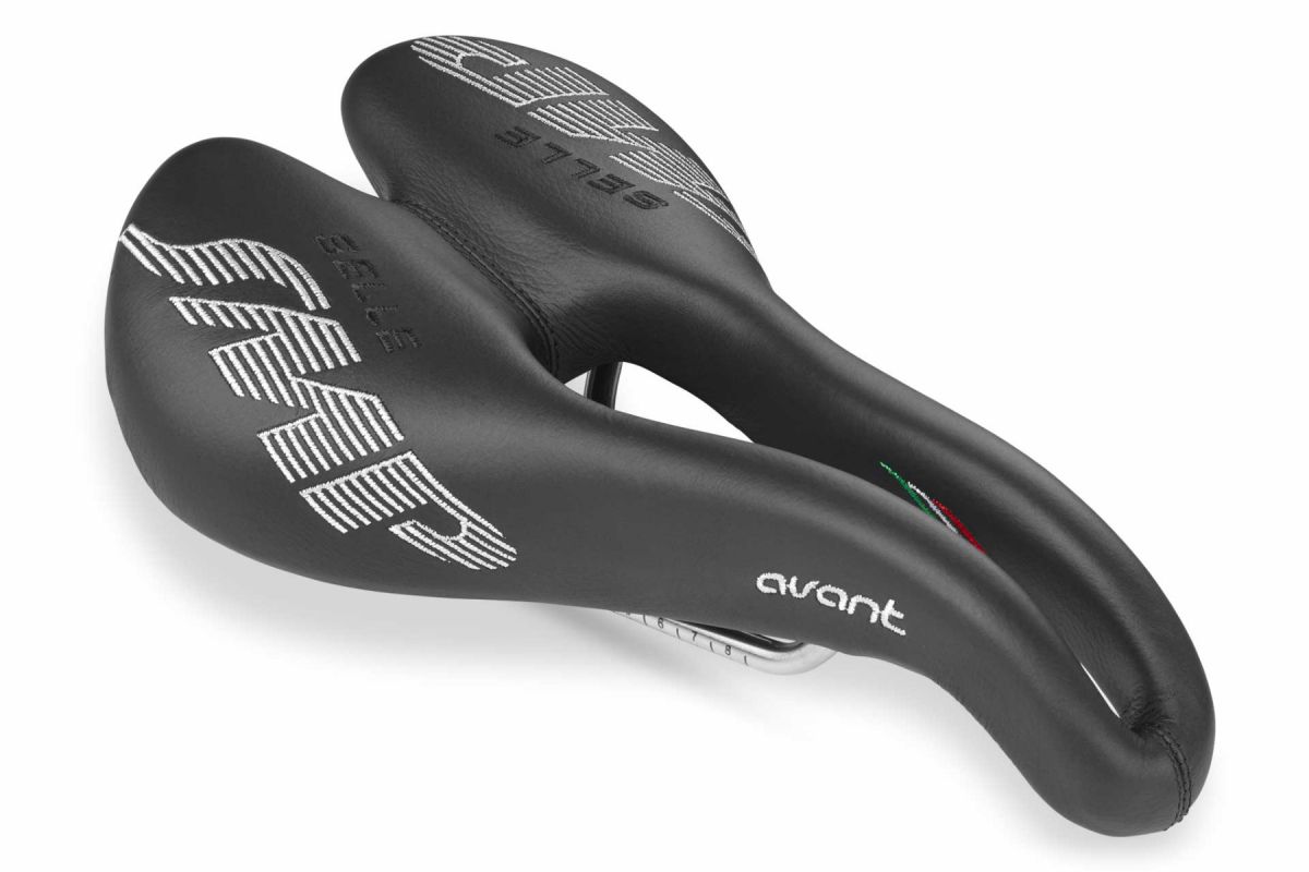 SMP Avant Carbon saddle