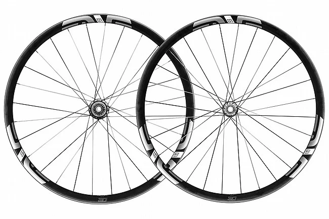 Carbon vs Aluminum Mountain Bike Wheels