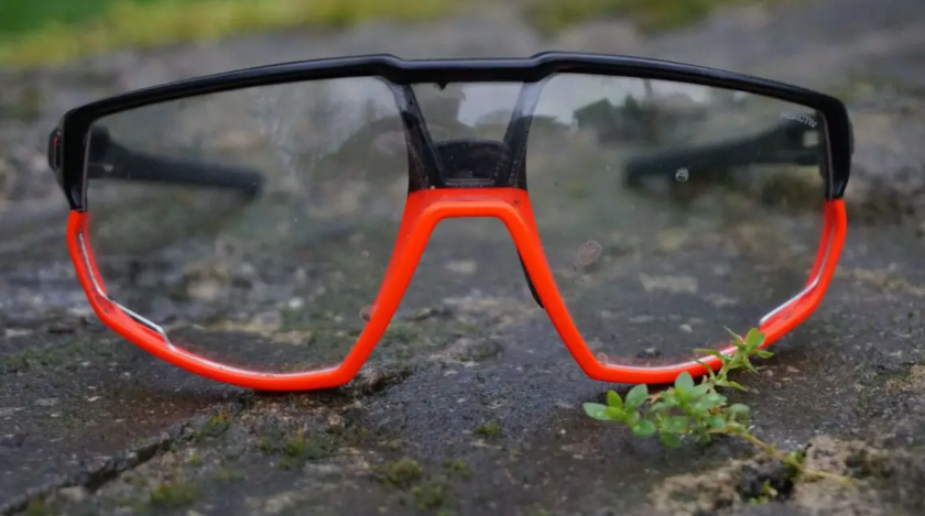 Mountain Bike Glasses Buyers Guide - Cyclists Authority