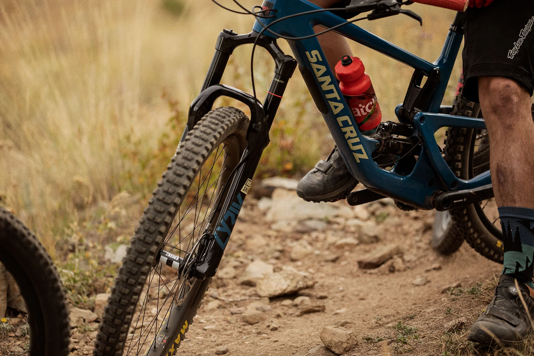 Wear and Tear Indicators for Enduro Bike Tires