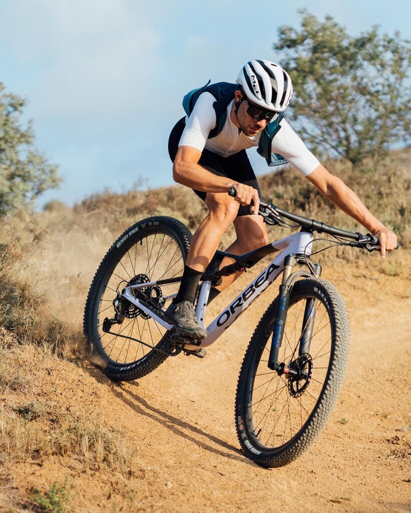 Gravel Bike Helmet Padding and Comfort