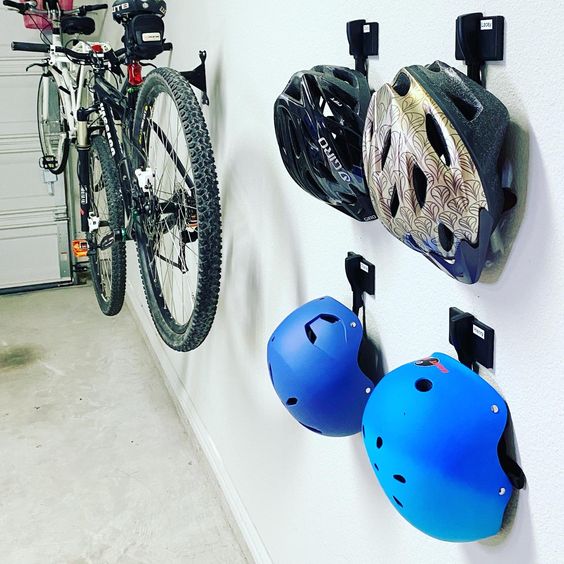 How to Store Gravel Bike Helmets. Credit: @alifemoreorganized