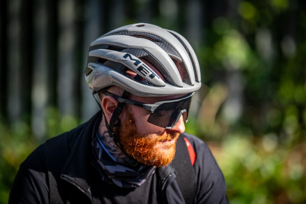 Selecting a Road Bike Helmet for Different Climates. Credit: MET Helmet