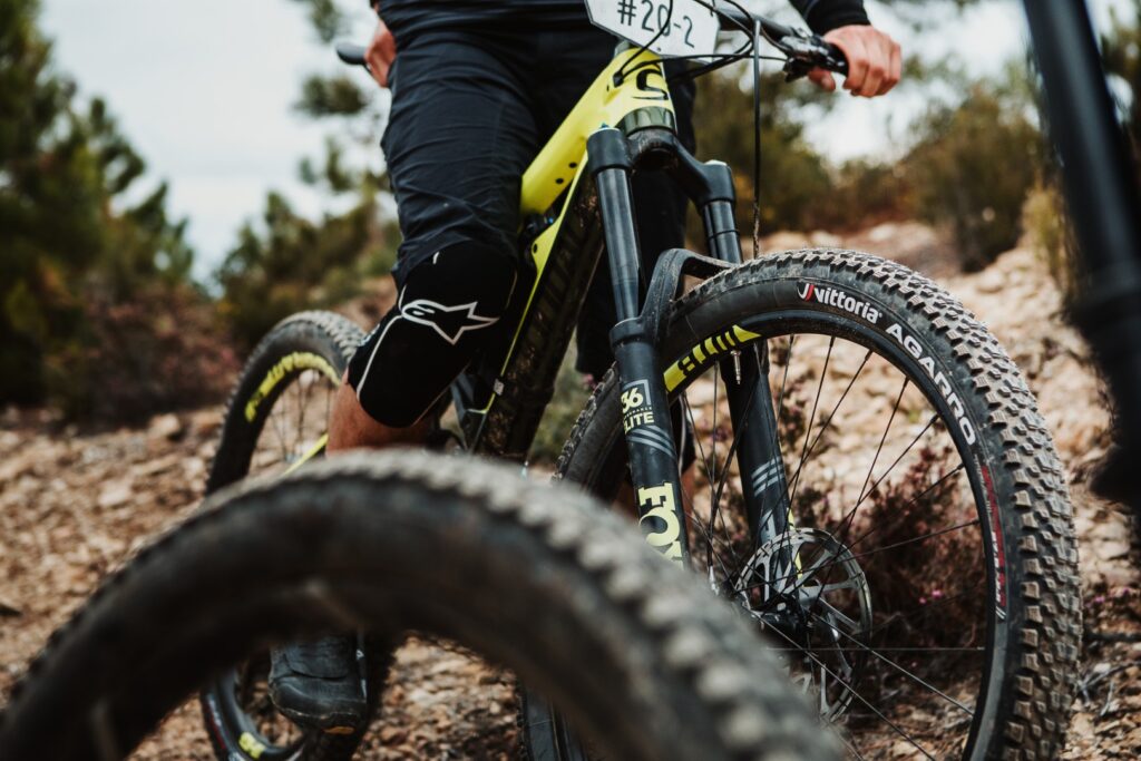 Wear and Tear Indicators for Enduro Bike Tires