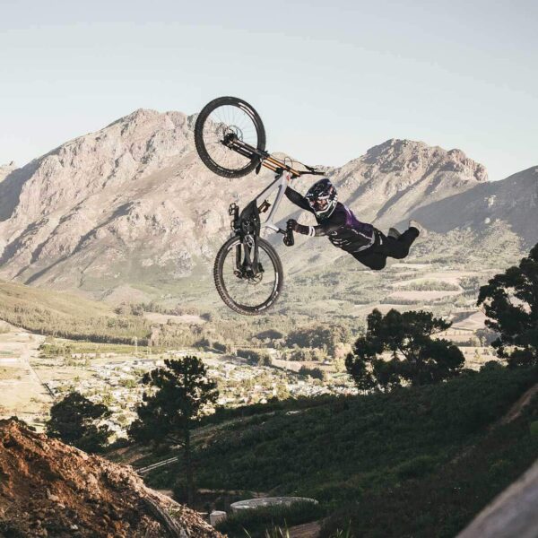 Aerodynamics and Downhill Bike Tires