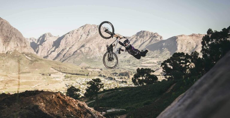 Glide Through the Air: Enhancing Efficiency with Aerodynamics and Downhill Bike Tires