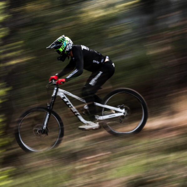 Wear Indicators on Downhill Bike Tires