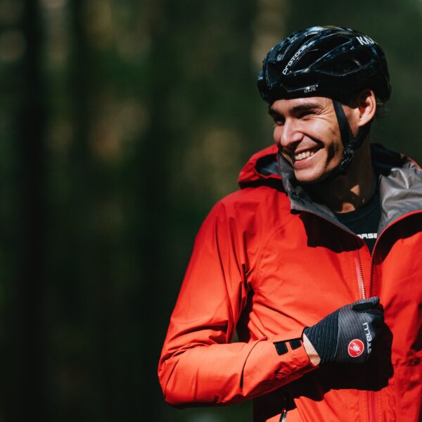 Benefits of Wearing Cycling Gloves