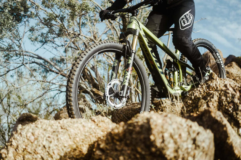 The Trail Less Rattled: Tire Width and Comfort in Enduro Biking