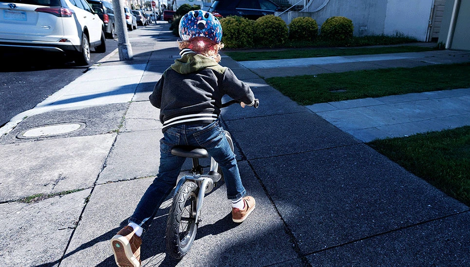 Choosing the Right Size Kids' Bike