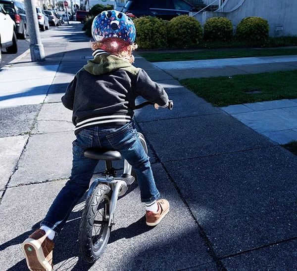 How to Choose a Road Bike Helmet for Kids