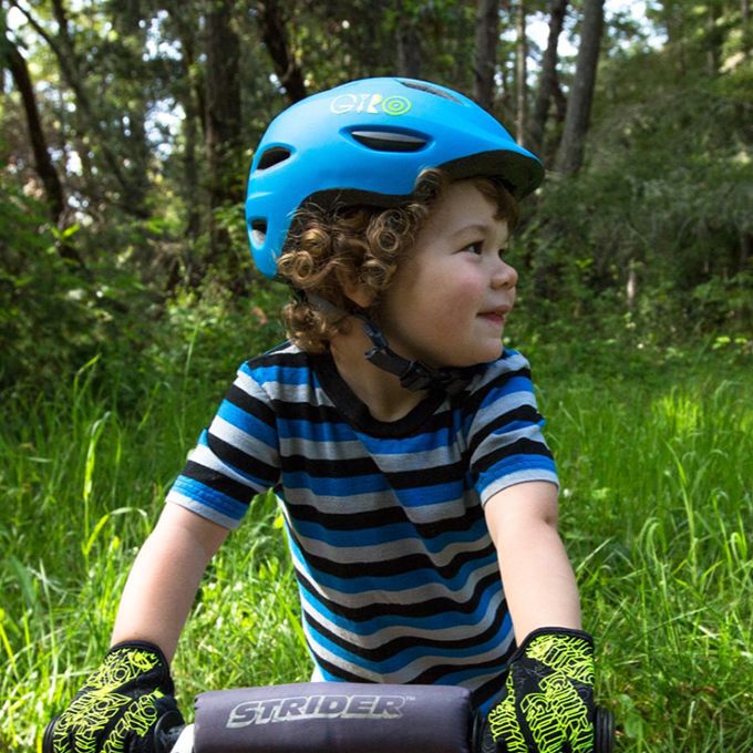 Navigating the Terrain: How to Choose a Gravel Bike Helmet for Kids