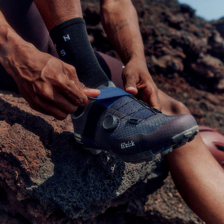 Pedaling Comfort: Orthopedic Support in Gravel Bike Shoes