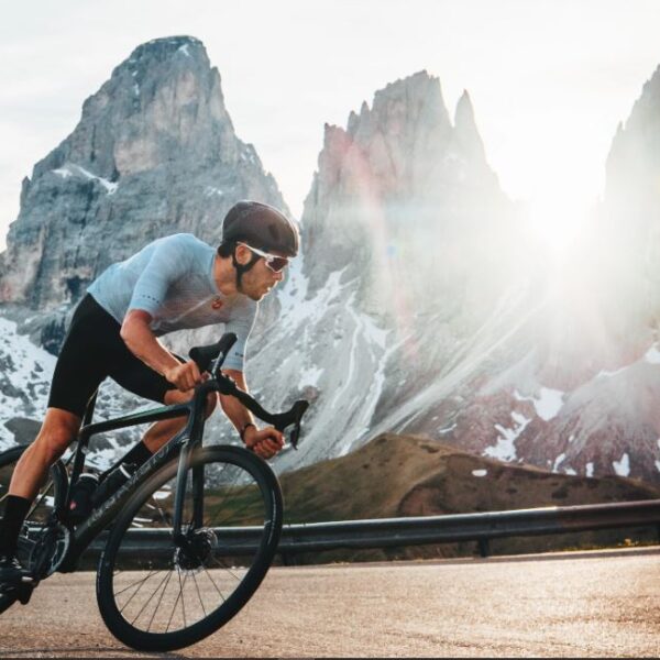 Aerodynamic Advancements in Road Bike Wheels