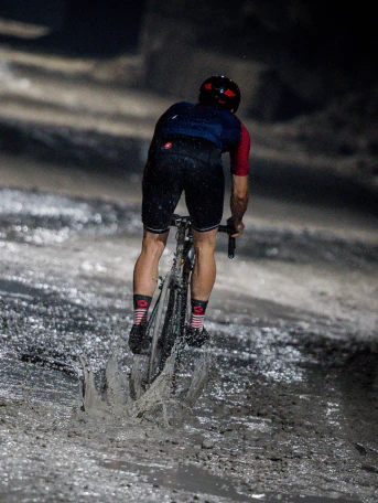 Performance in Wet Conditions for Gravel Bike Tires