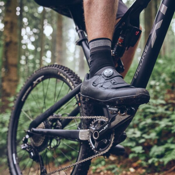 Lightweight Mountain Bike Shoes