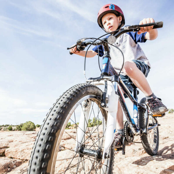 Choosing a Mountain Bike Helmet for Kids